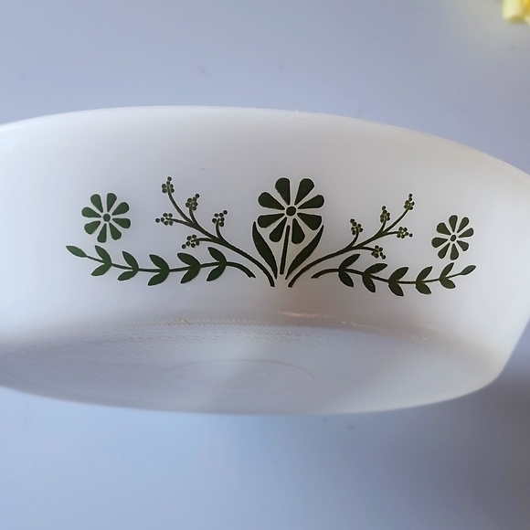 ☆Glassbake Primrose, Pyrex Style. Multi- Purpose Dish, Made in USA 🇺🇸☆ - Picture 3 of 7